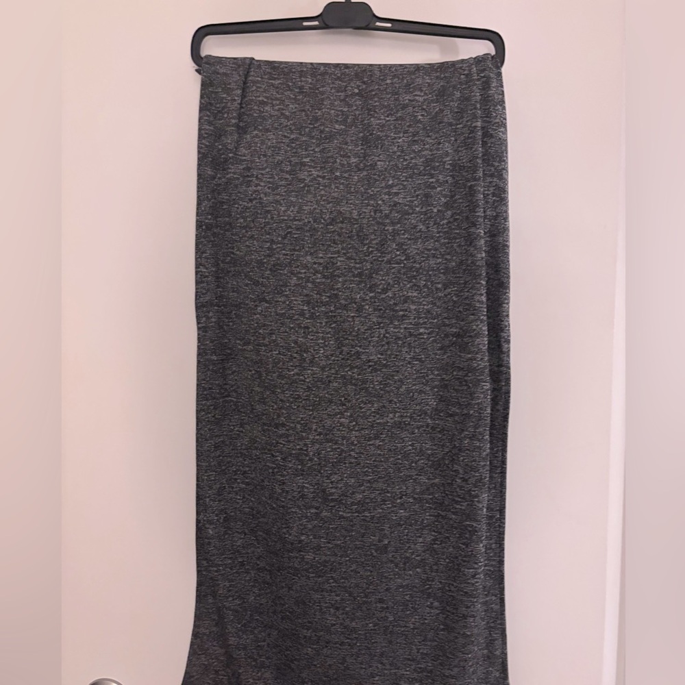 Babaton Elegant Gray Women's Maxi Skirt With Side Slits (RICO Skirt)